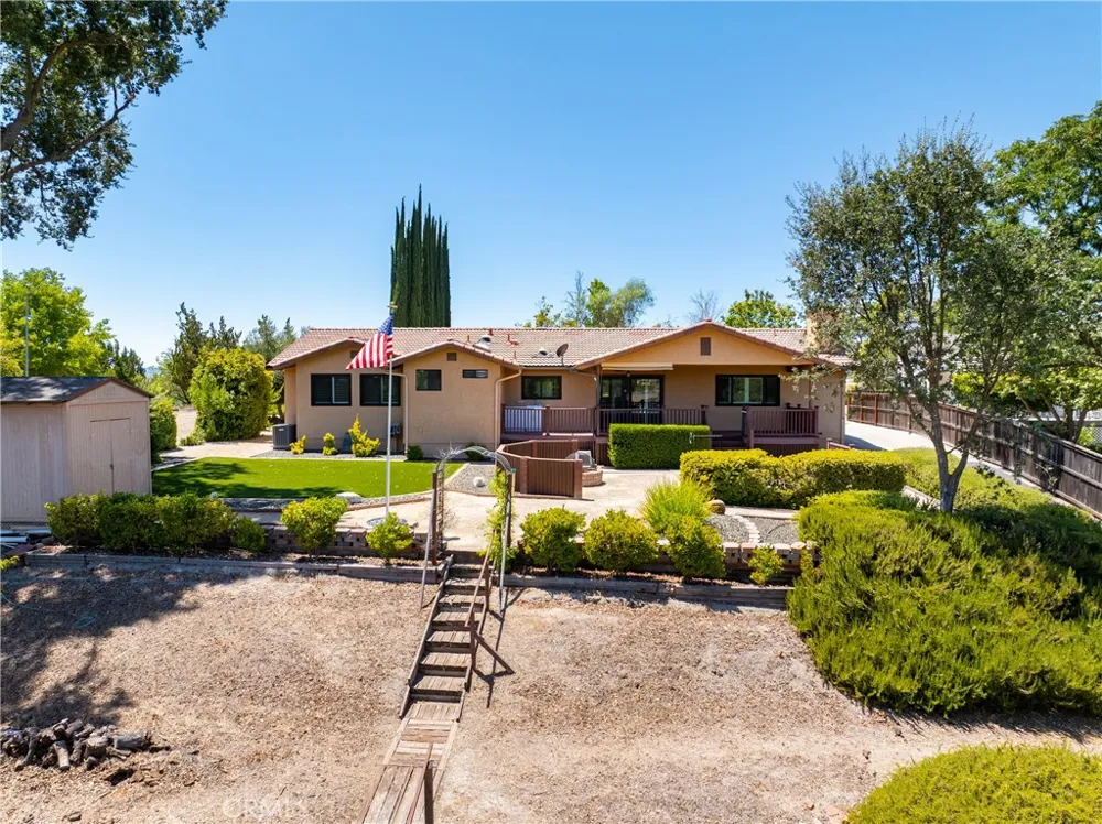 738 Orchard Paso Robles, CA 93446