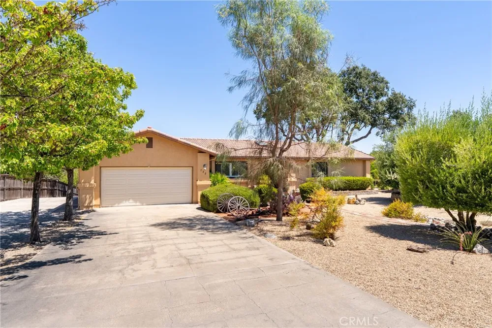 738 Orchard Paso Robles, CA 93446