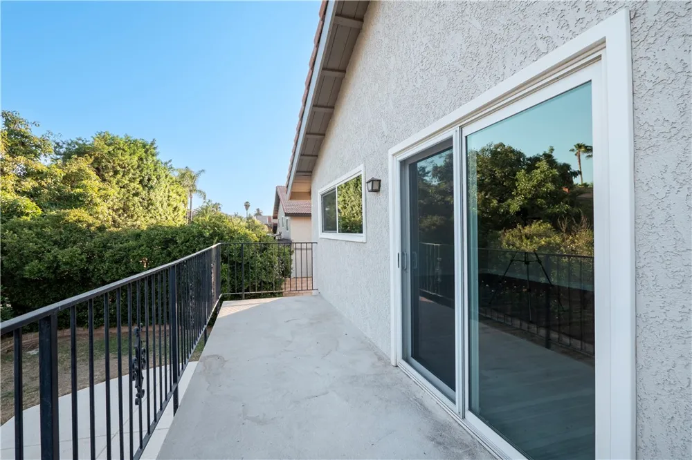 1349 Magnolia Avenue Redlands, CA 92373