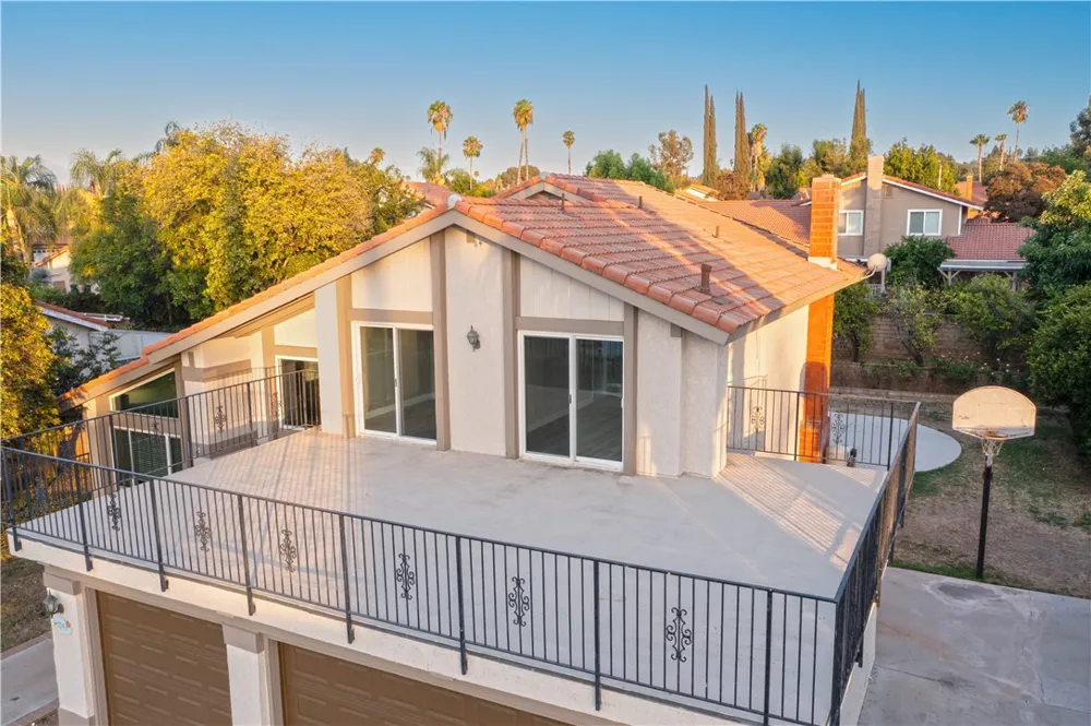 1349 Magnolia Avenue Redlands, CA 92373