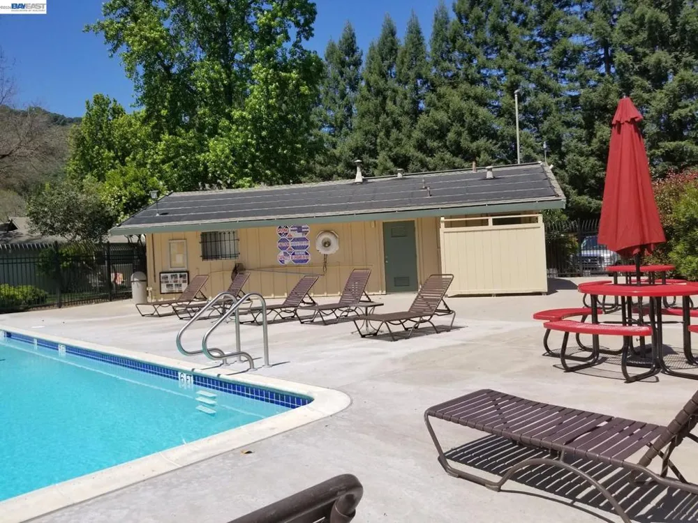 2170 Arroyo Ct Pleasanton, CA 94588