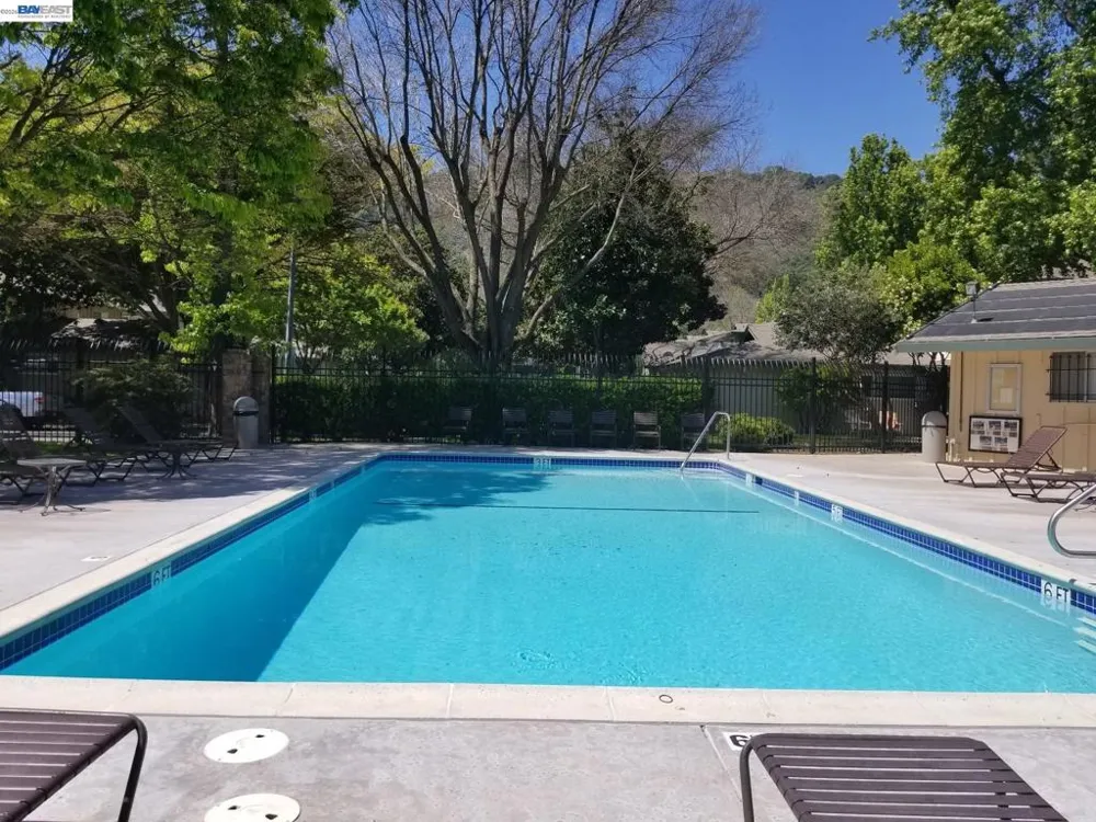2170 Arroyo Ct Pleasanton, CA 94588
