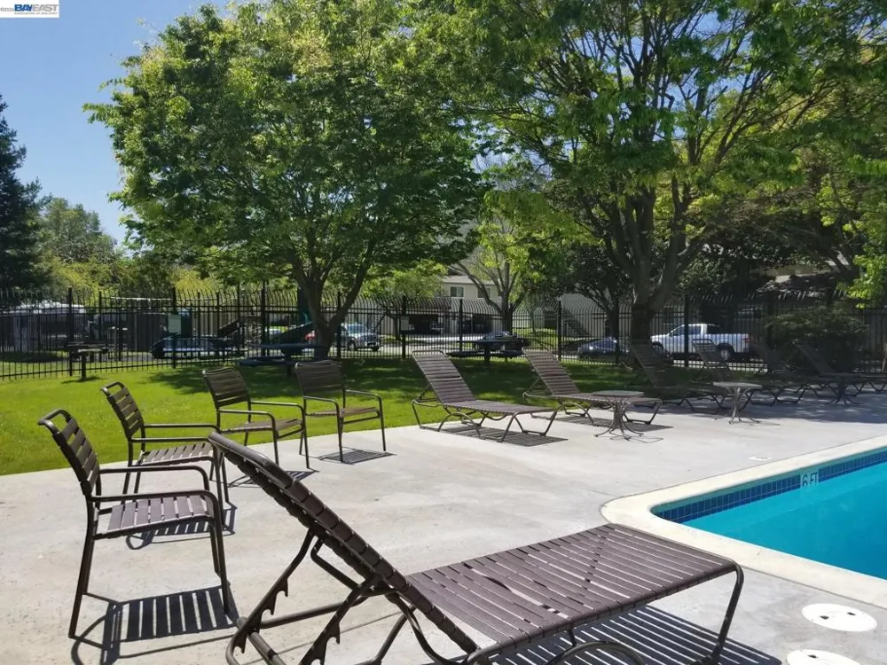 2170 Arroyo Ct Pleasanton, CA 94588
