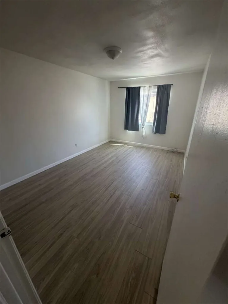 38710 10th Street E #12 Palmdale, CA 93550