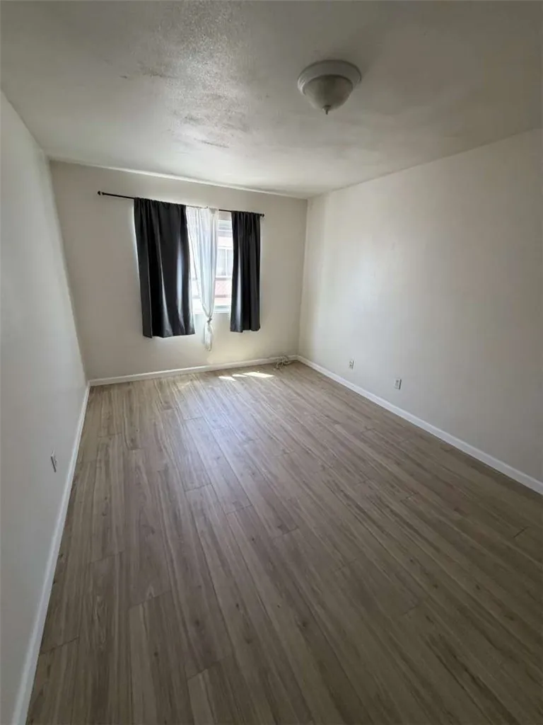 38710 10th Street E #12 Palmdale, CA 93550