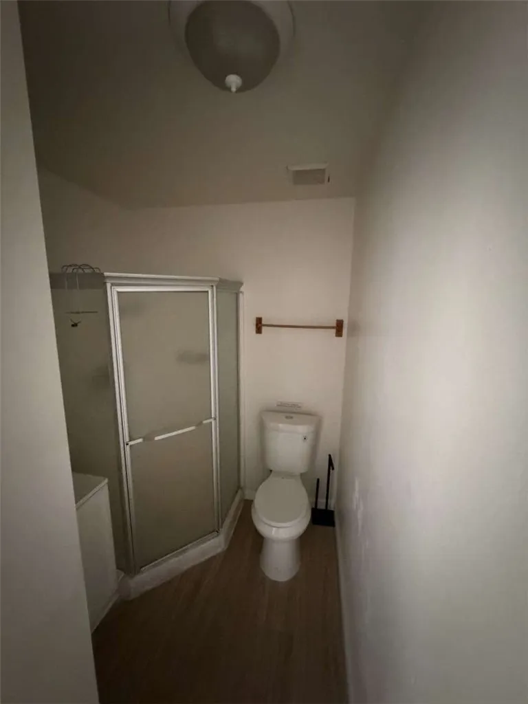38710 10th Street E #12 Palmdale, CA 93550