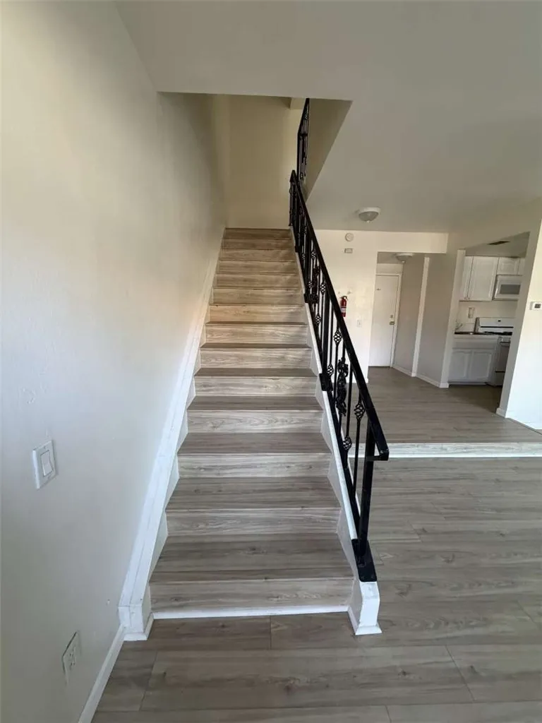 38710 10th Street E #12 Palmdale, CA 93550