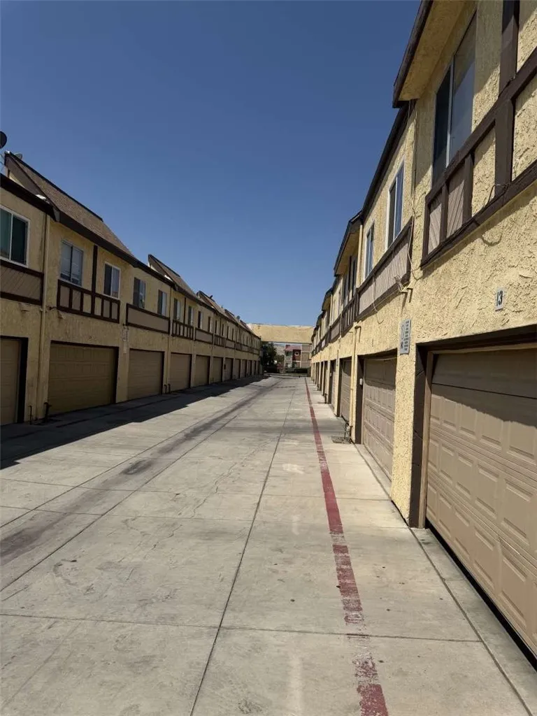 38710 10th Street E #12 Palmdale, CA 93550