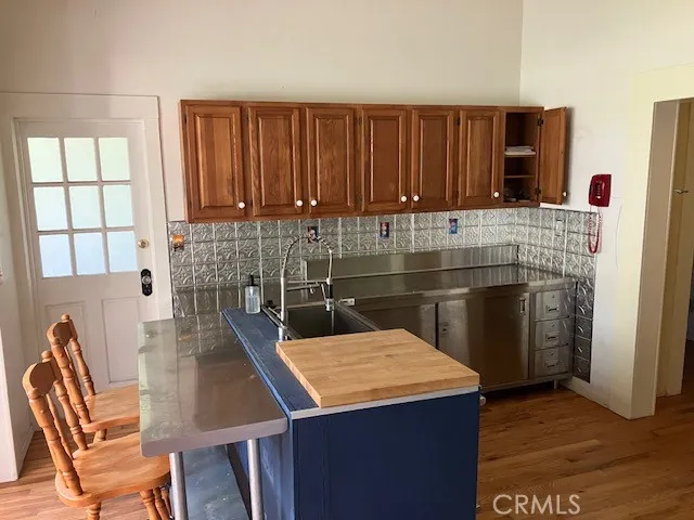 7110 Myrtle Eureka, CA 95503