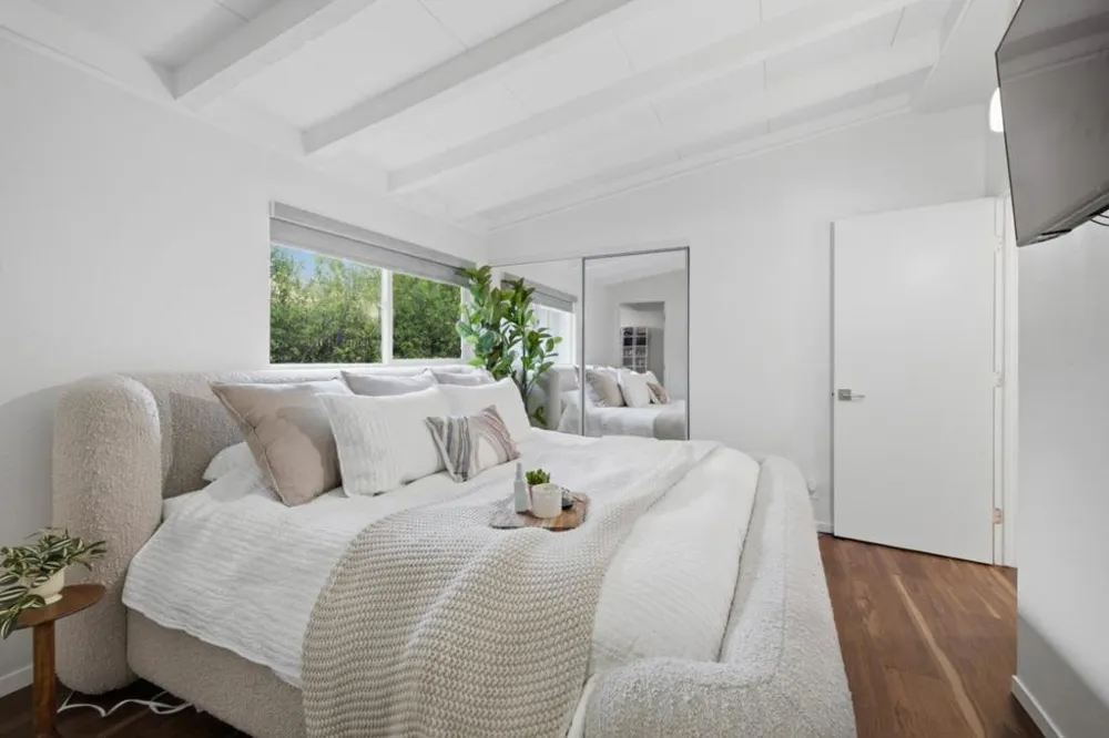 857 Tamarack Lane Sunnyvale, CA 94086
