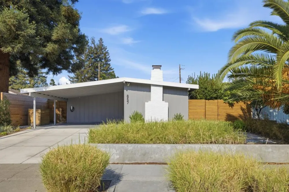 857 Tamarack Lane Sunnyvale, CA 94086