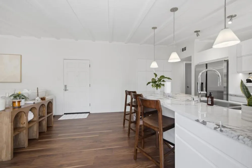 857 Tamarack Lane Sunnyvale, CA 94086