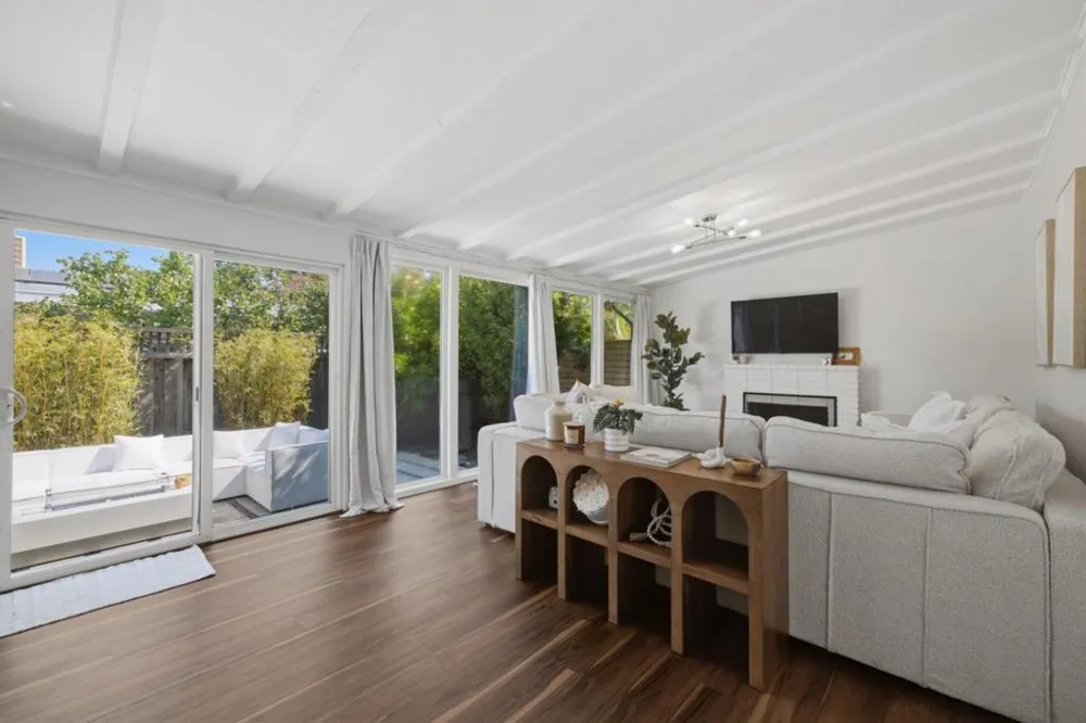 857 Tamarack Lane Sunnyvale, CA 94086