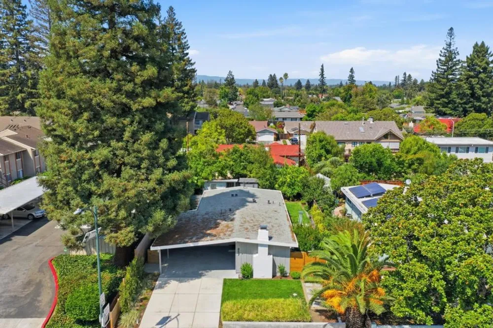 857 Tamarack Lane Sunnyvale, CA 94086