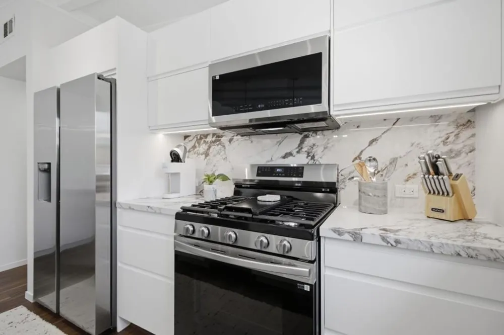 857 Tamarack Lane Sunnyvale, CA 94086