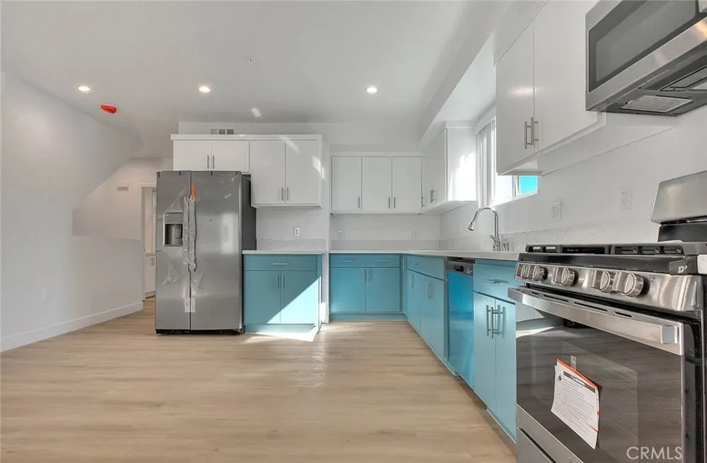 5852 Vineland #5852-2 North Hollywood, CA 91601