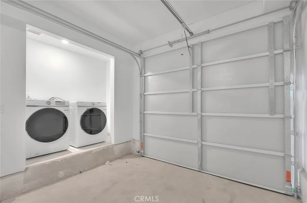 5852 Vineland #5852-2 North Hollywood, CA 91601