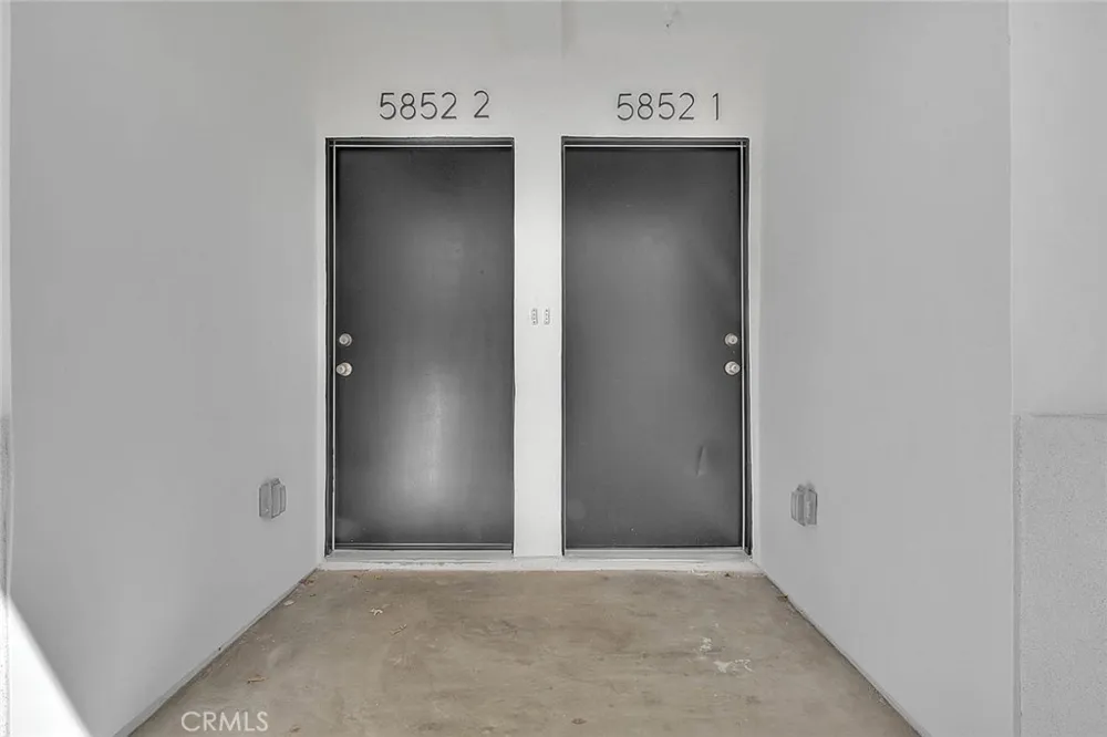 5852 Vineland #5852-2 North Hollywood, CA 91601