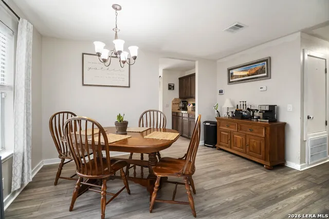 303 Discovery Kyle, TX 78640