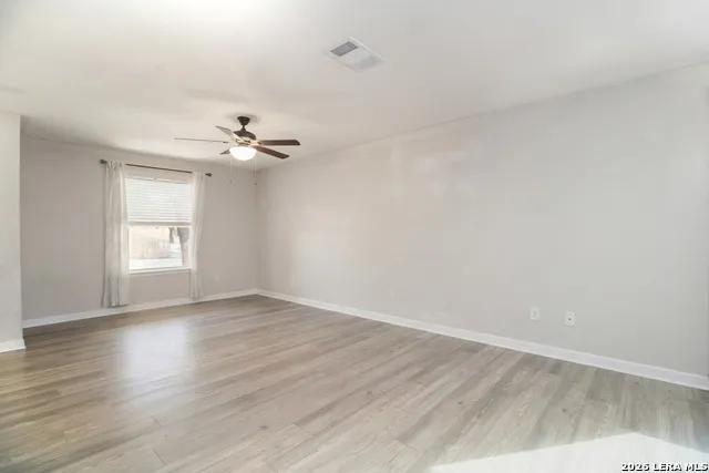 303 Discovery Kyle, TX 78640