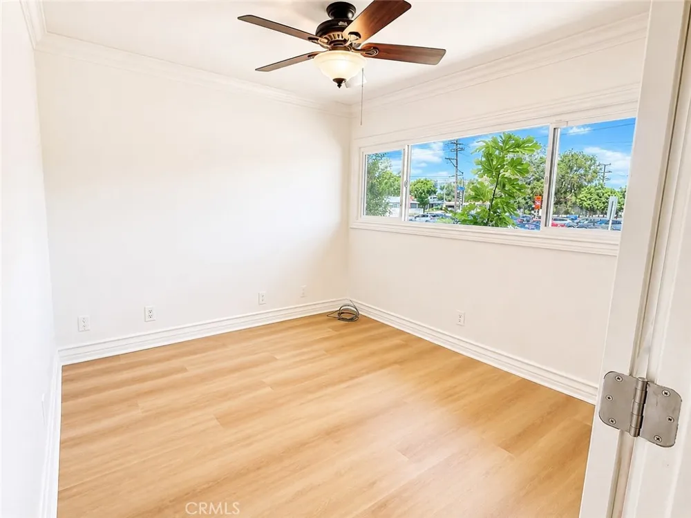 6414 E Willow Long Beach, CA 90815