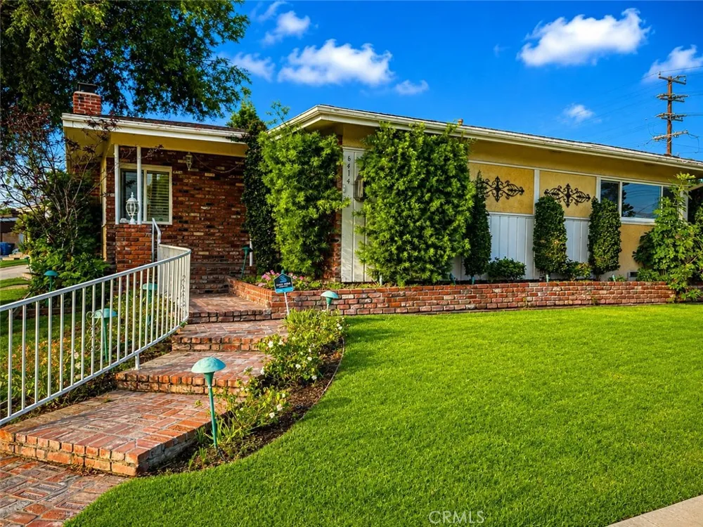 6414 E Willow Long Beach, CA 90815