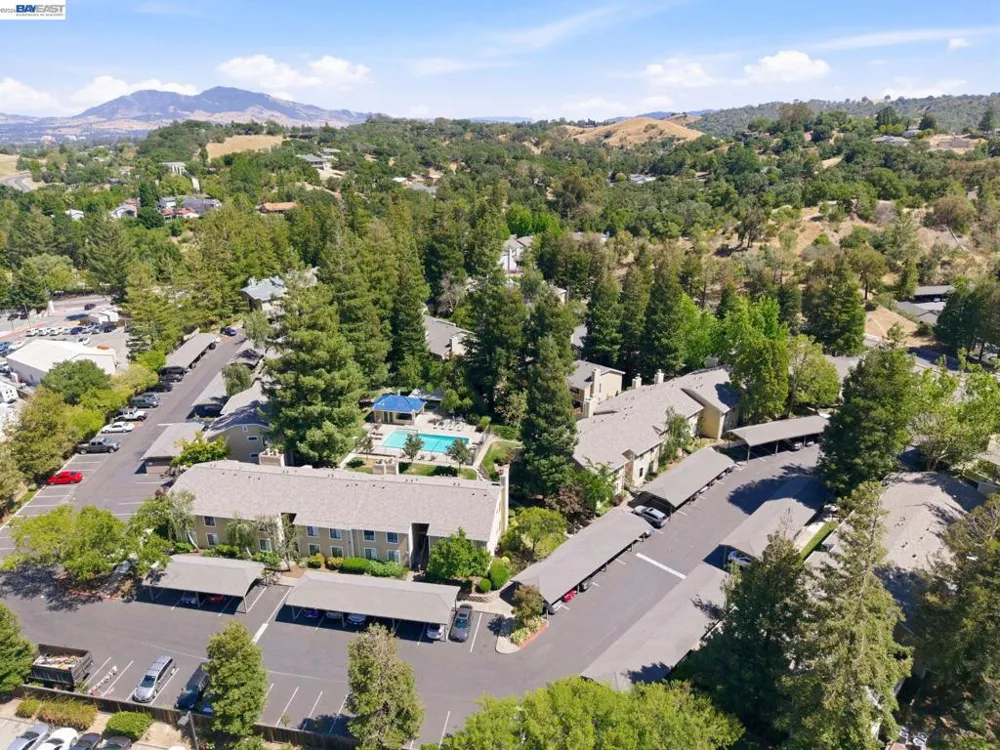 709 Center Ave Martinez, CA 94553