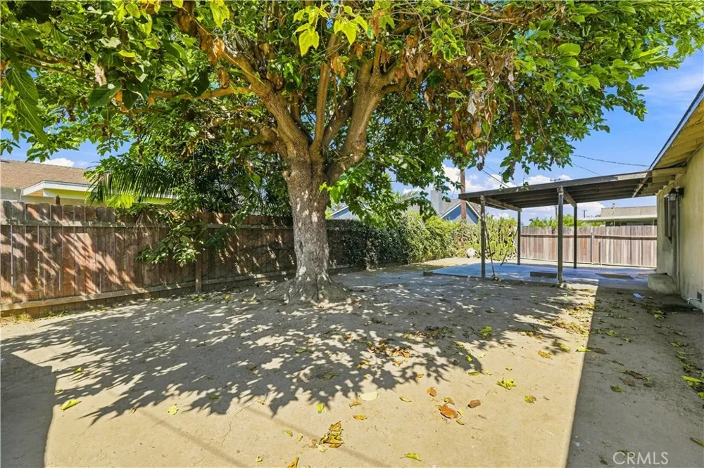 6222 Chickasaw Dr Westminster, CA 92683