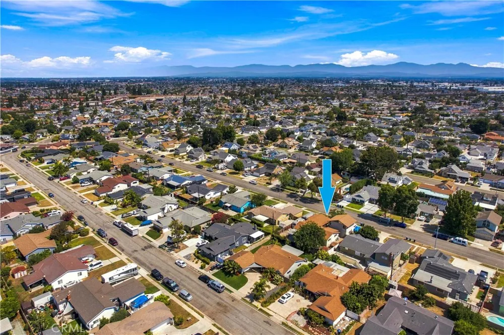 6222 Chickasaw Dr Westminster, CA 92683