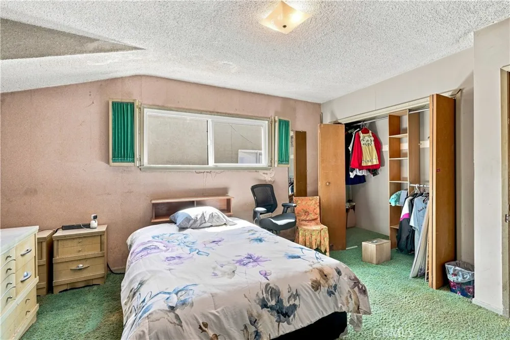 6222 Chickasaw Dr Westminster, CA 92683