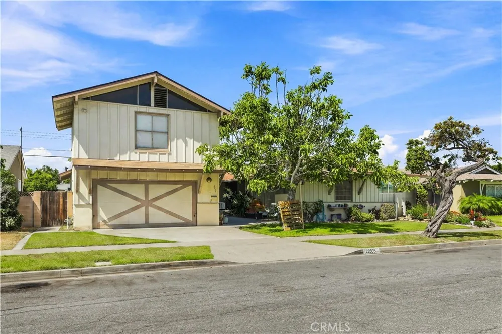 6222 Chickasaw Dr Westminster, CA 92683
