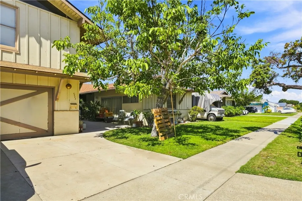 6222 Chickasaw Dr Westminster, CA 92683