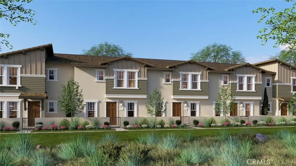 15587 April Dawn Way #2 Fontana, CA 92336
