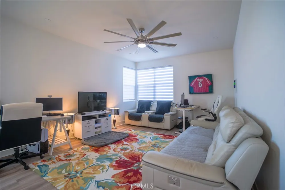 35323 Orchard Trail Fallbrook, CA 92028