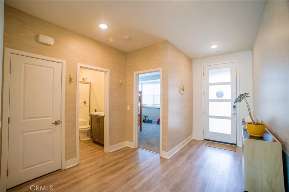 35323 Orchard Trail Fallbrook, CA 92028