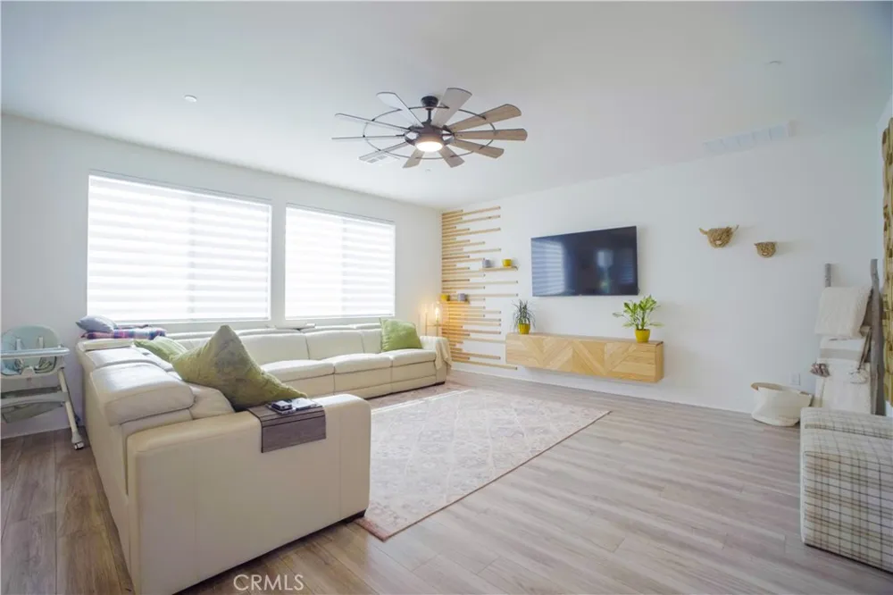 35323 Orchard Trail Fallbrook, CA 92028