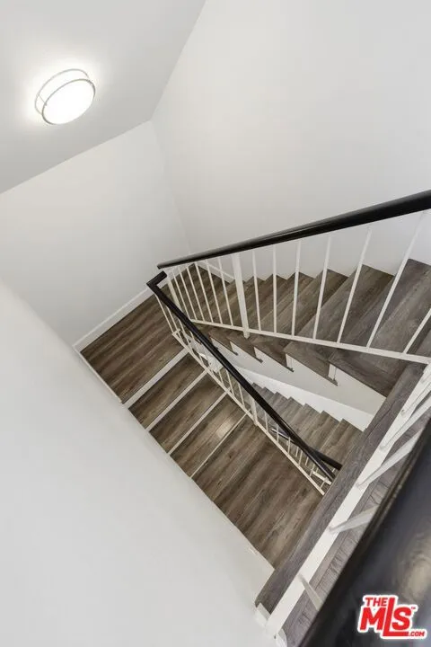 11110 Camarillo Street #122 Toluca Lake, CA 91602