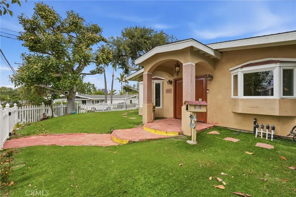 926 Rowell Avenue Manhattan Beach, CA 90266