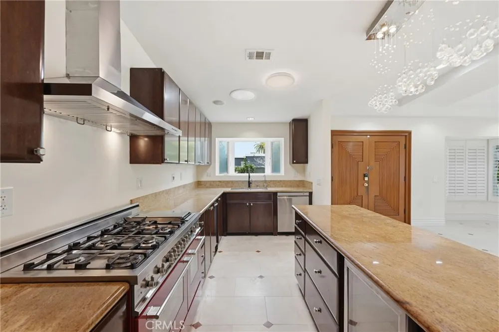 926 Rowell Avenue Manhattan Beach, CA 90266