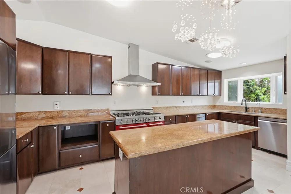 926 Rowell Avenue Manhattan Beach, CA 90266