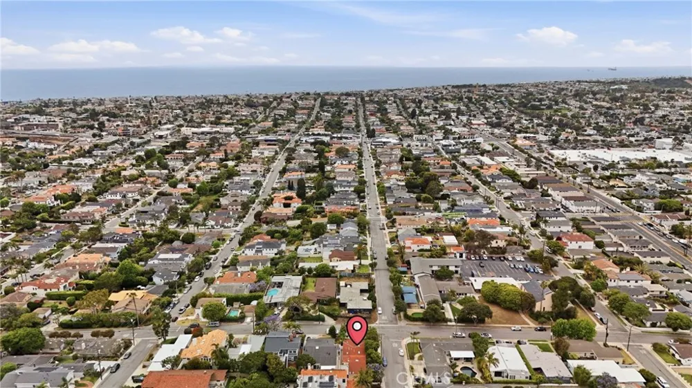 926 Rowell Avenue Manhattan Beach, CA 90266