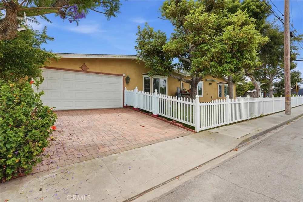 926 Rowell Avenue Manhattan Beach, CA 90266