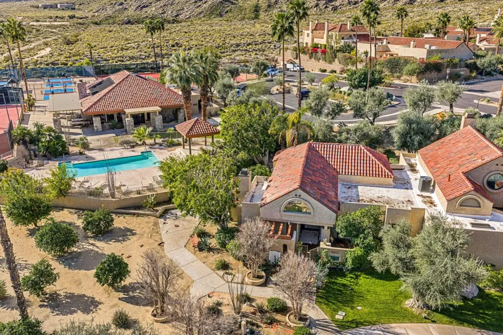 2917 Cervantes Court Palm Springs, CA 92264