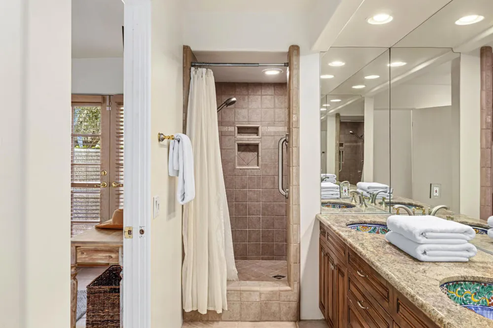 2917 Cervantes Court Palm Springs, CA 92264