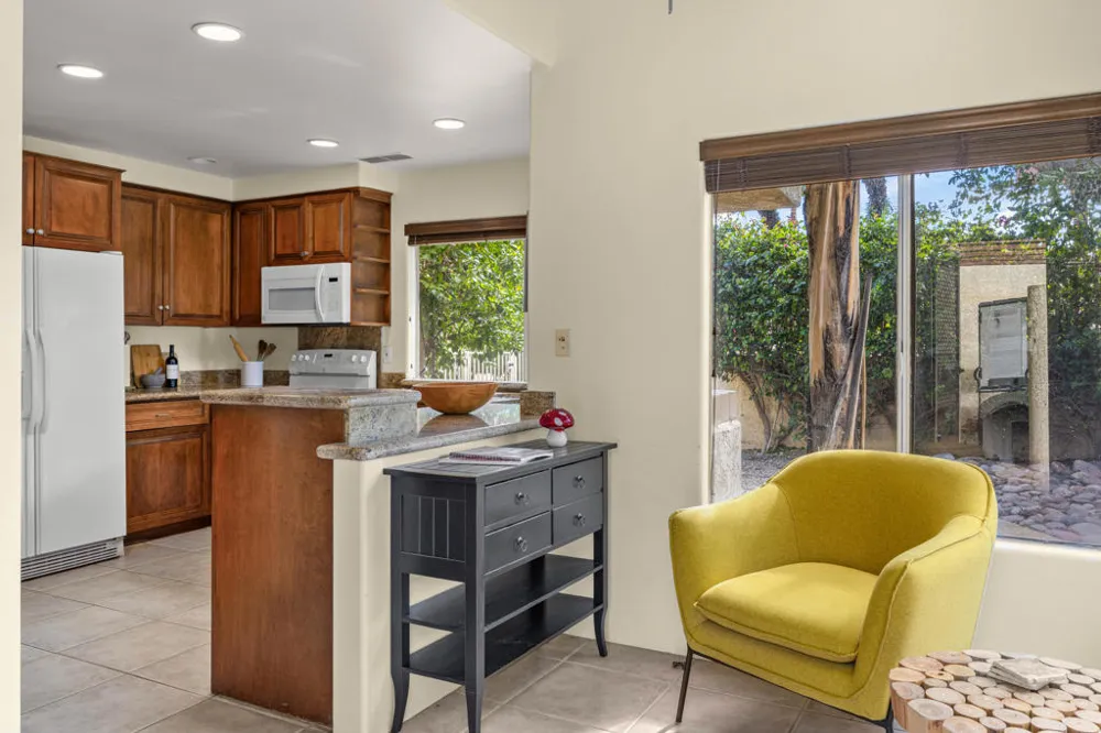2917 Cervantes Court Palm Springs, CA 92264