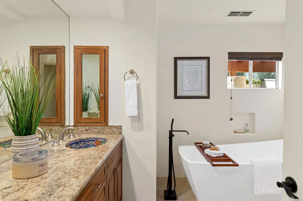 2917 Cervantes Court Palm Springs, CA 92264