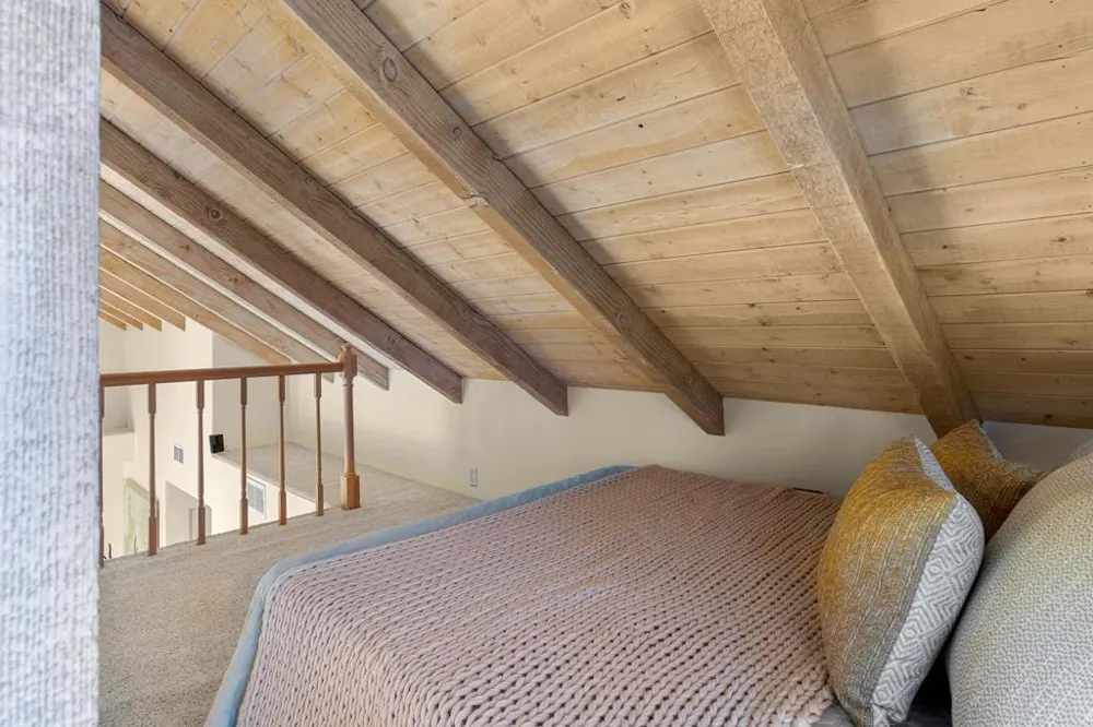 2917 Cervantes Court Palm Springs, CA 92264