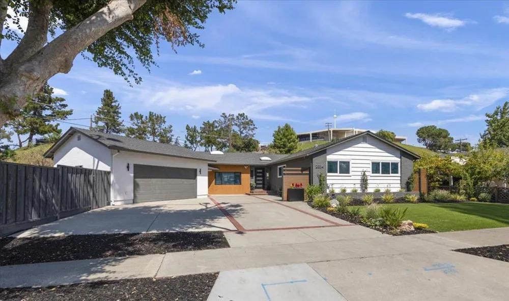 2514 Nightingale Drive San Jose, CA 95125
