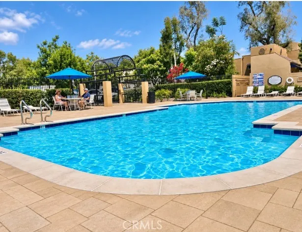 21122 Aqua Mission Viejo, CA 92691