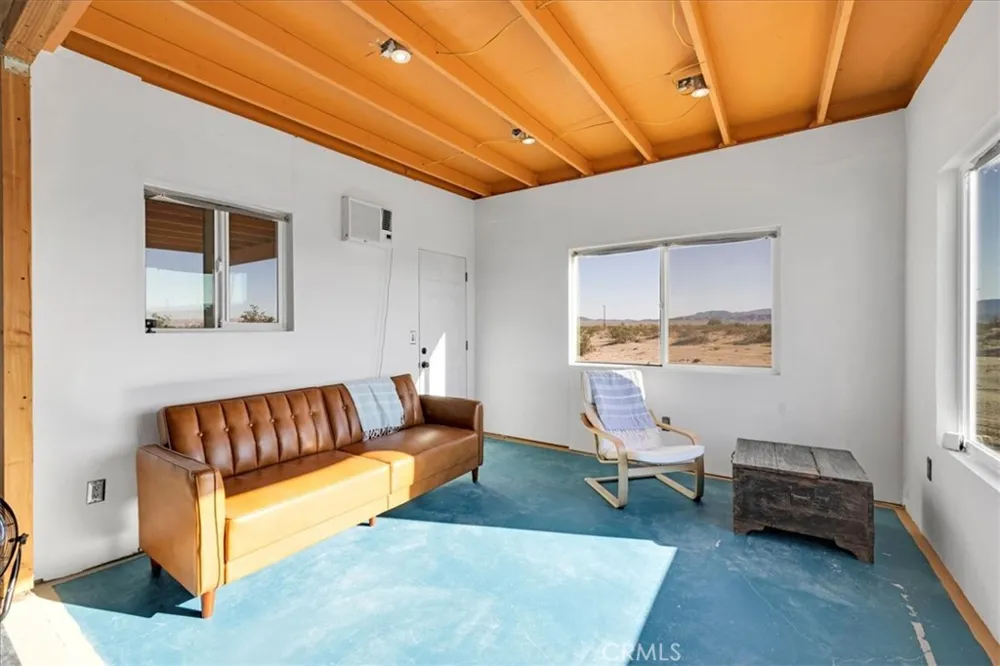 84753 Eddie Albert 29 Palms, CA 92277
